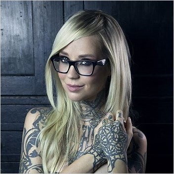 Sara Fabel Career